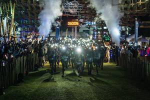 BIB: 060006
                            <button type="button" onclick="openModal(19032458)" class="btn btn-primary btn-sm float-right btn-popup" data-toggle="modal" data-target=".modal-high-quality">
                        <i class="fas fa-shopping-cart"></i> Add to Cart
                    </button>
                                            <button type="button" onclick="isThisMe(19032458, true)" class="btn btn-success btn-sm float-right btn-popup btn-isme hidden" data-toggle="tooltip" data-placement="bottom" title="นี่คือรูปของคุณใช่ไหม คลิกที่นี่เพื่อเอาเข้าอัลบั้ม">
                        <i class="fas fa-plus"></i> Add to album
                    </button>
                    <button type="button" onclick="isThisMe(19032458, false)" class="btn btn-warning btn-sm float-right btn-popup btn-isnotme hidden">
                        <i class="fas fa-ban"></i> Remove from album
                    </button>